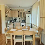 морски бряг Holiday home