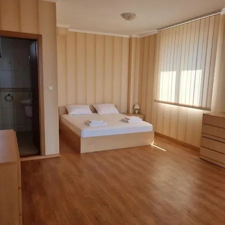 Holiday home морски бряг