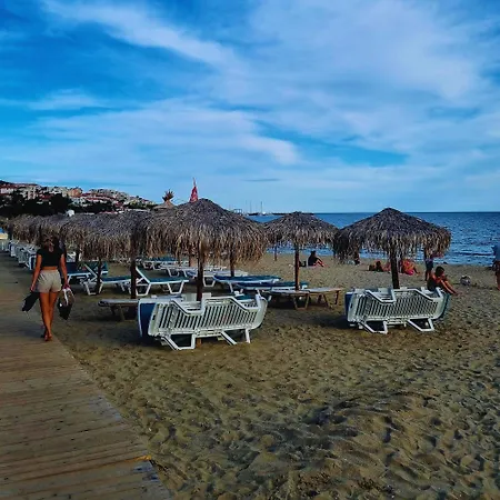 морски бряг Holiday home